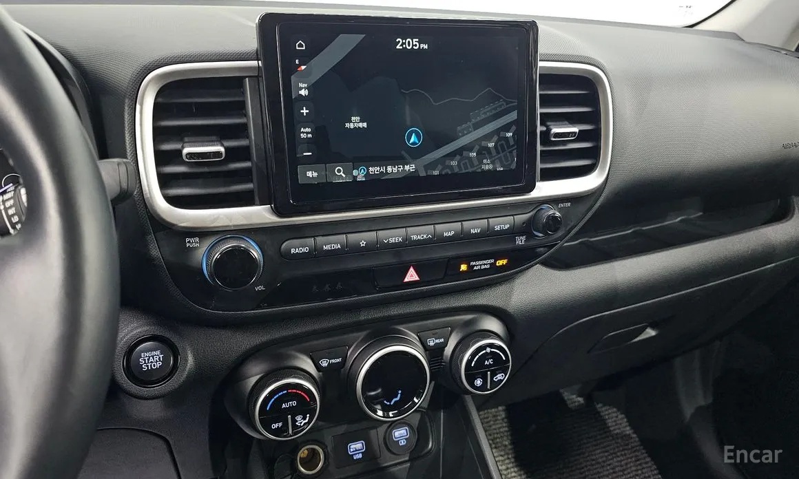 Фото 17 - Hyundai Venue