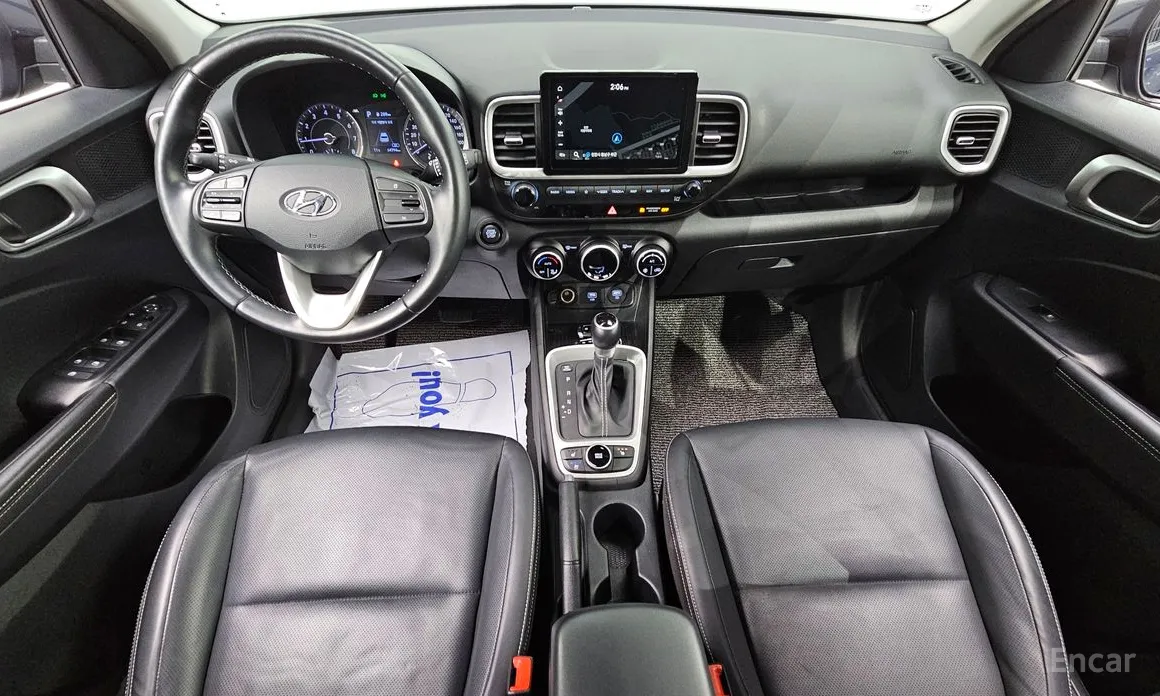 Фото 7 - Hyundai Venue