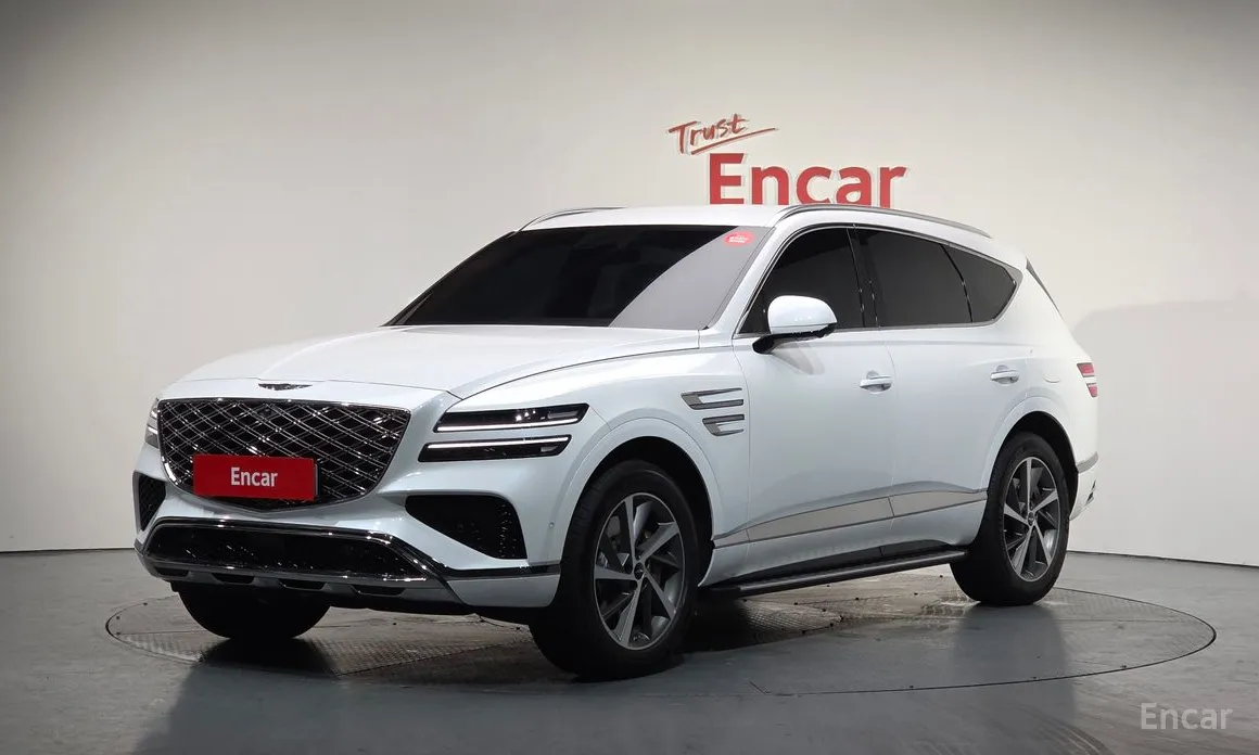 Фото 1 - Genesis GV80