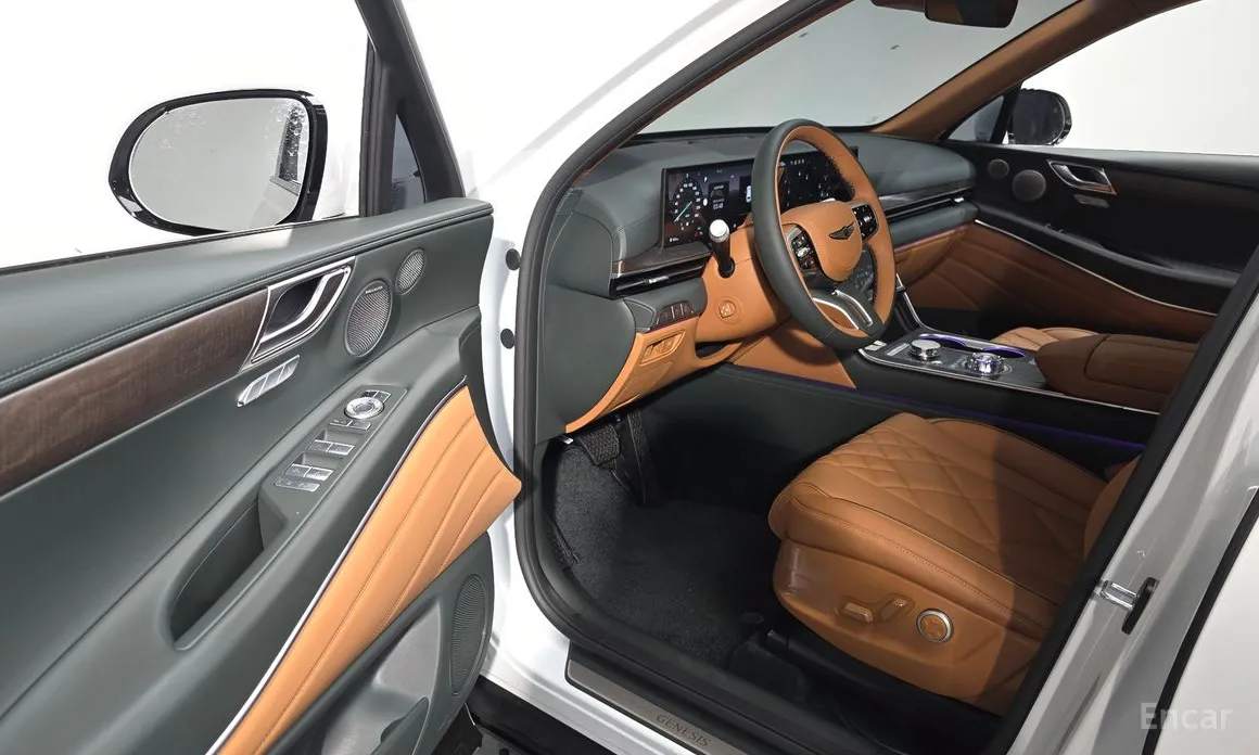 Фото 11 - Genesis GV80