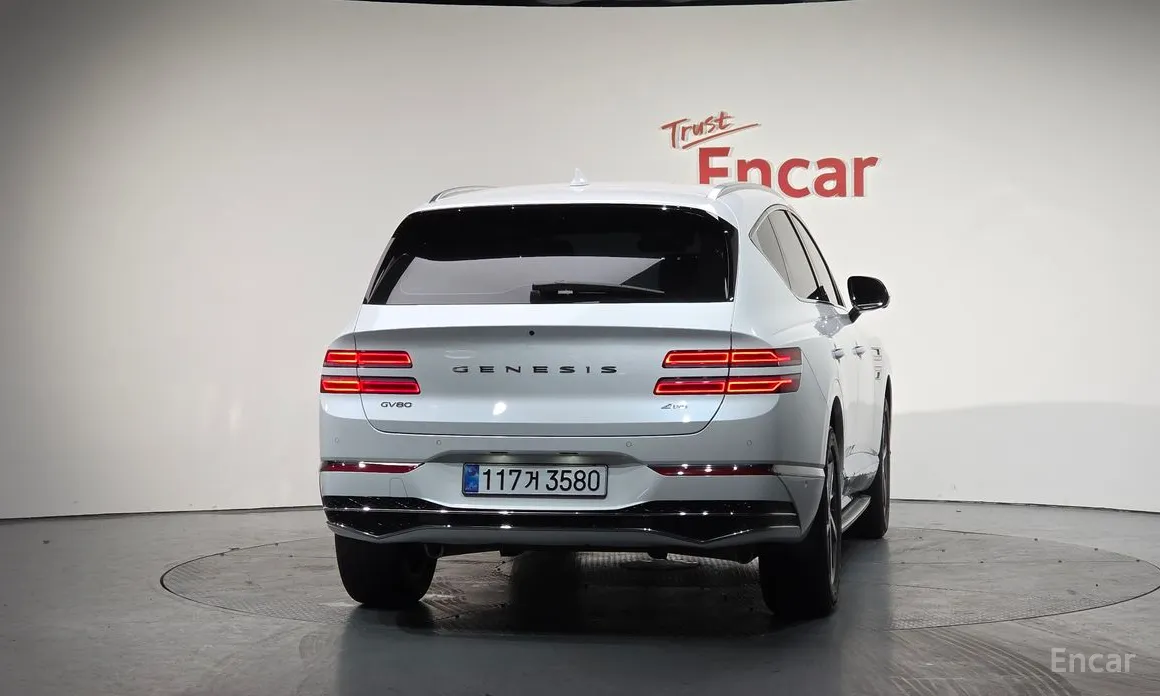 Фото 4 - Genesis GV80