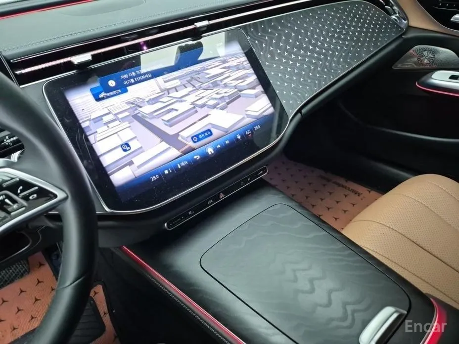 Фото 12 - Mercedes-Benz E-Class