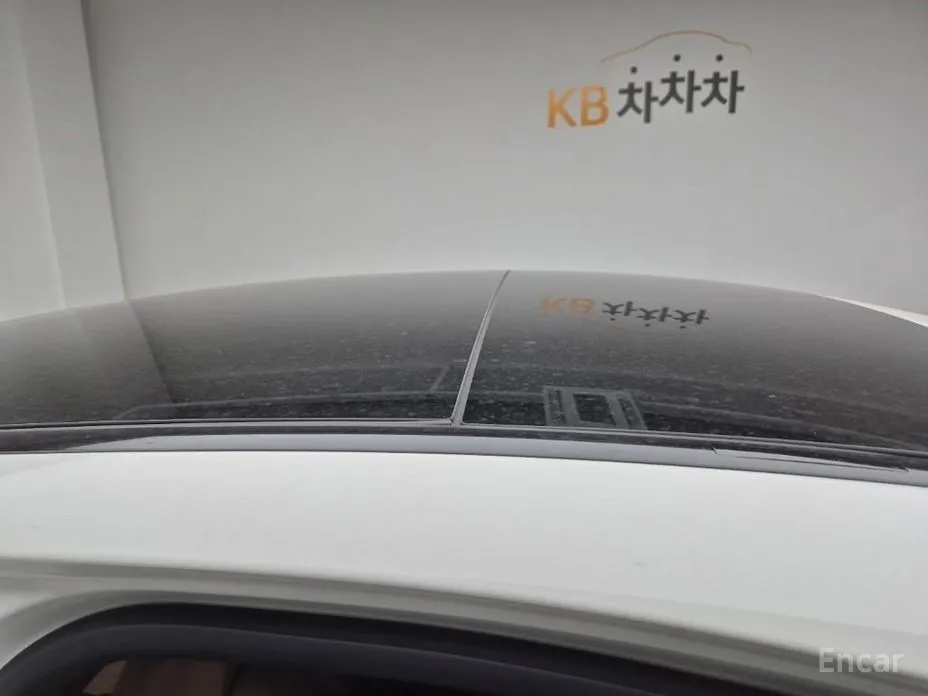 Фото 15 - Mercedes-Benz E-Class