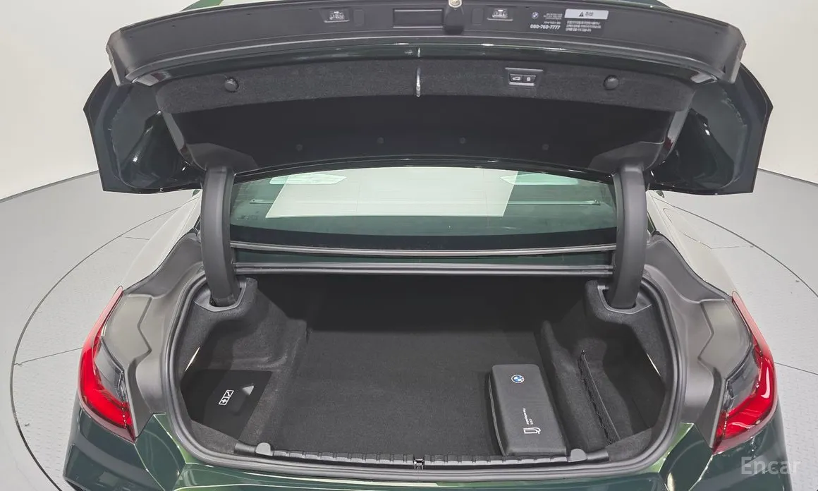 Фото 20 - BMW 8 Series