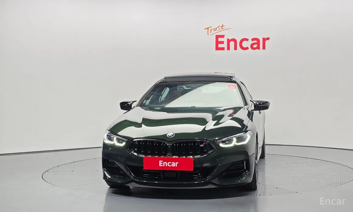 Фото 3 - BMW 8 Series