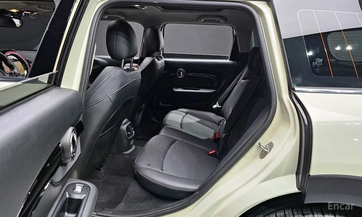 Фото 12 - Mini Clubman