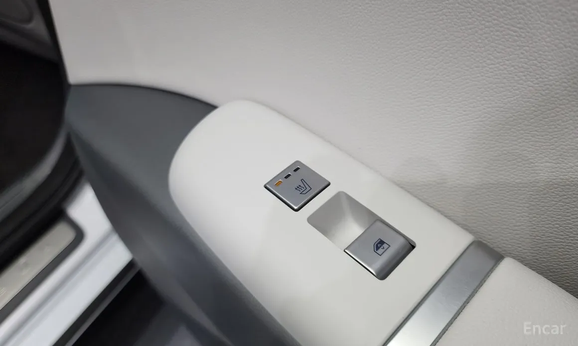 Фото 19 - Hyundai Grandeur