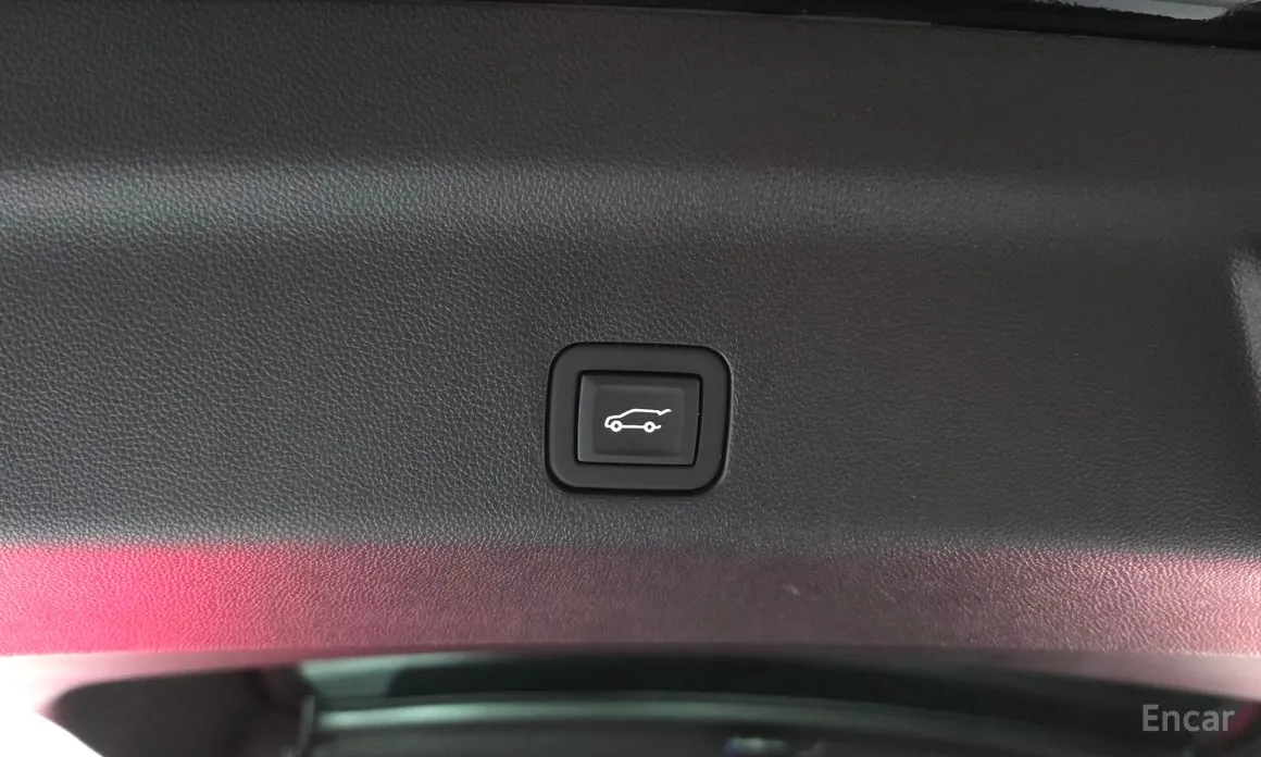 Фото 20 - Cadillac Escalade