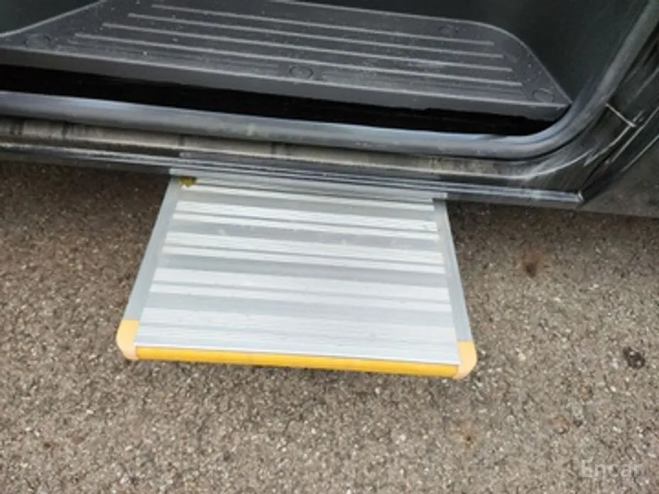 Фото 16 - Hyundai Solati