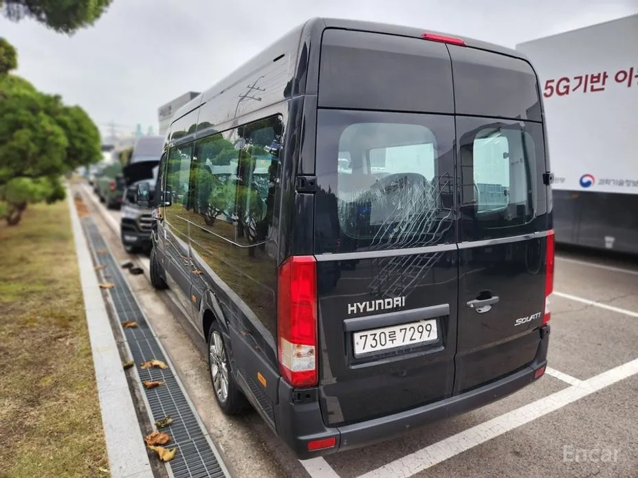 Фото 2 - Hyundai Solati