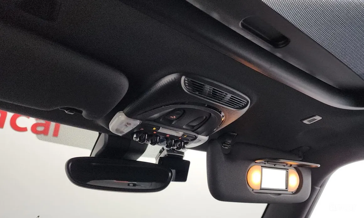 Фото 18 - Mini Cooper