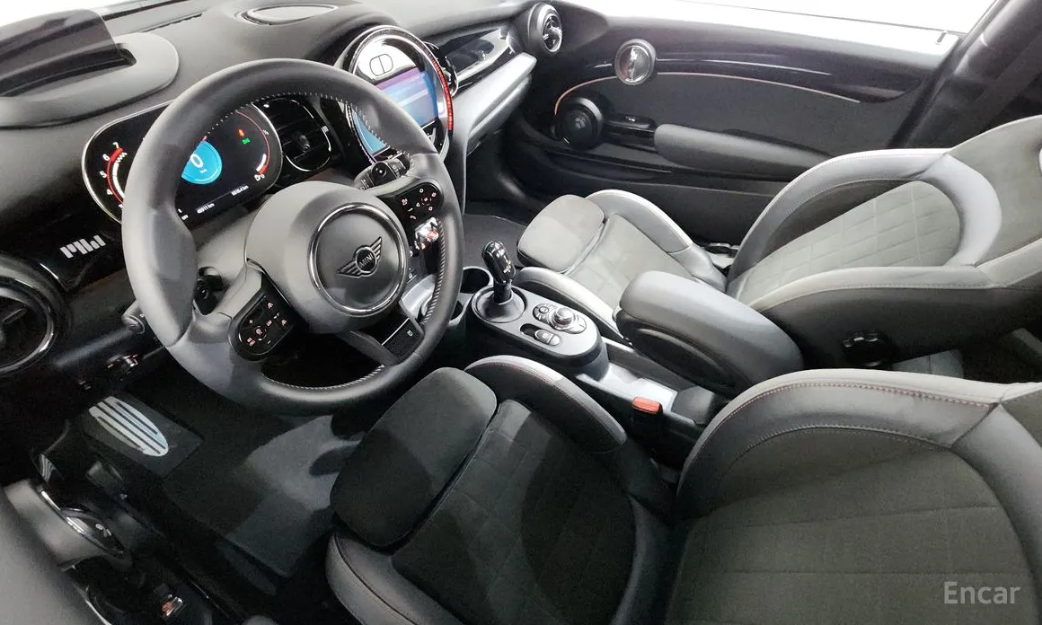 Фото 7 - Mini Cooper