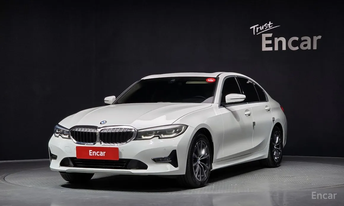 Photo 1 - BMW 3 Series