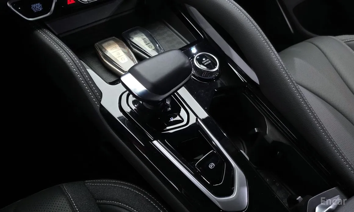 Фото 9 - Renault Grand Koleos