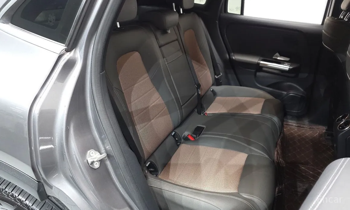 Фото 12 - Mercedes-Benz EQA