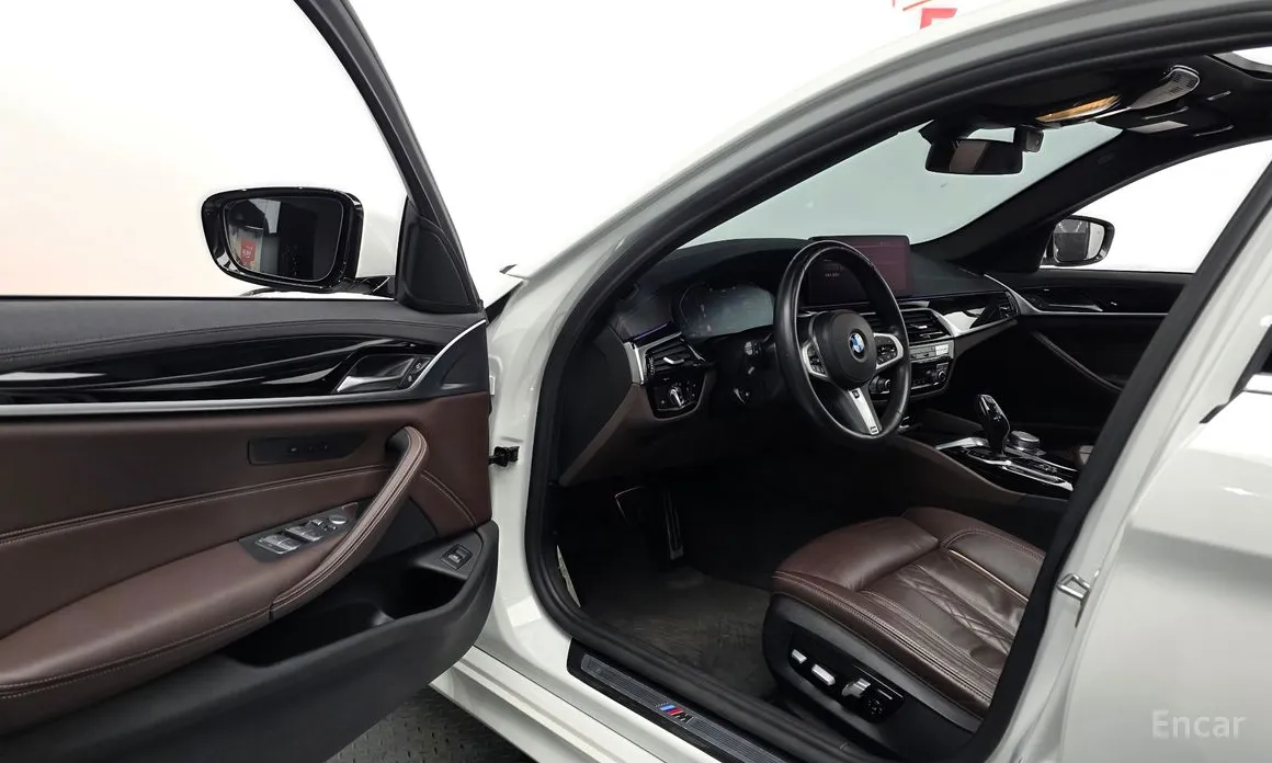 Фото 12 - BMW 5 Series