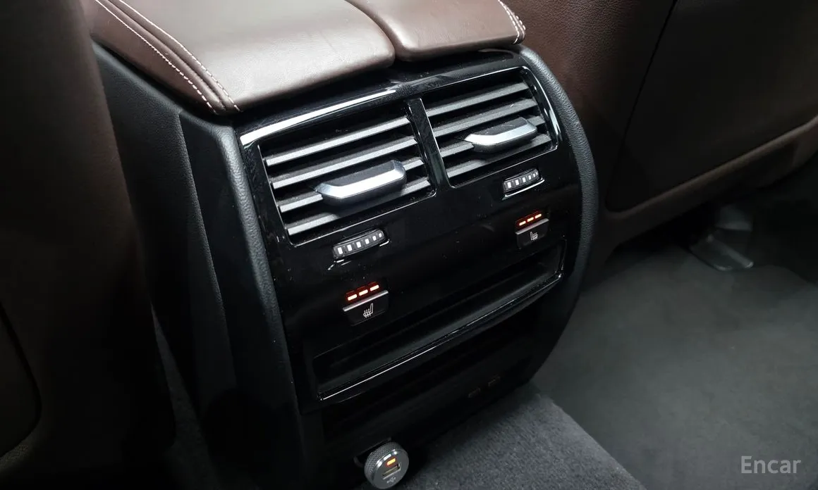 Фото 19 - BMW 5 Series