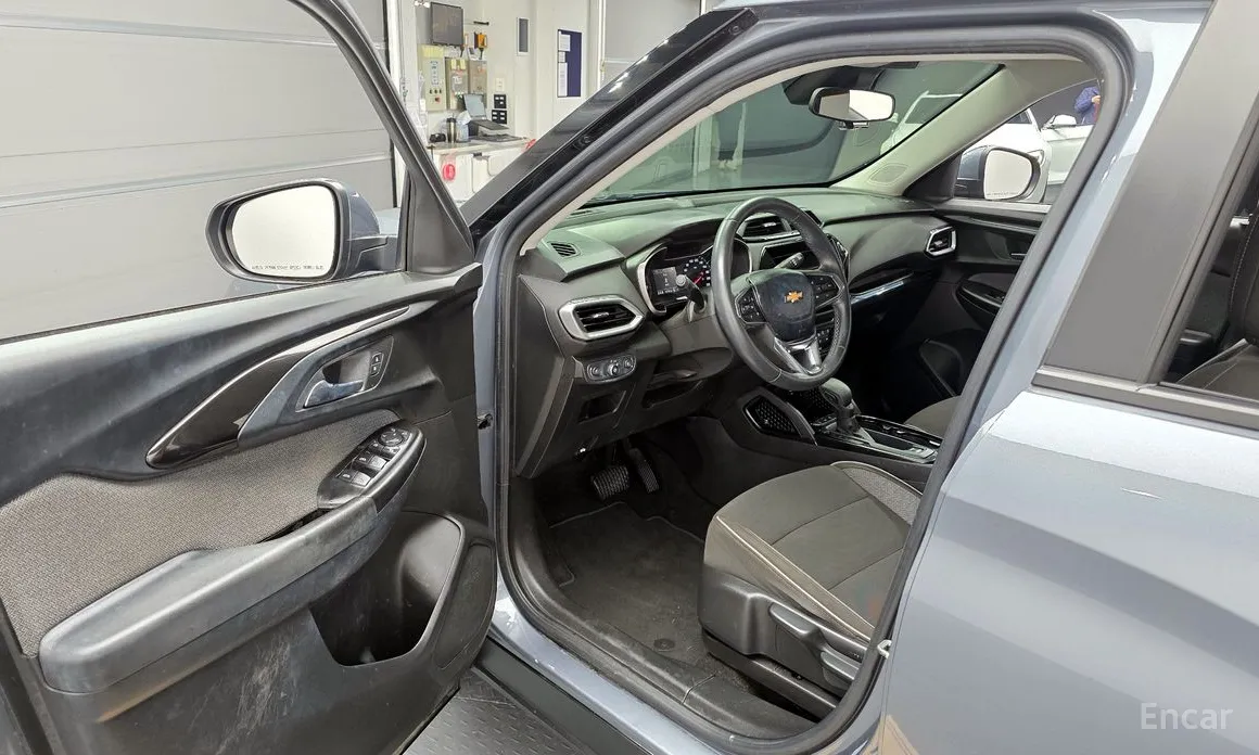 Фото 10 - Chevrolet Trailblazer