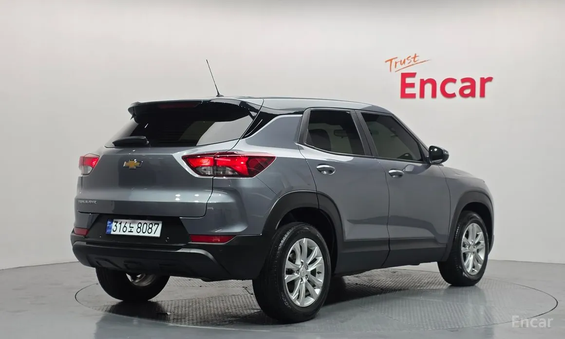 Фото 2 - Chevrolet Trailblazer