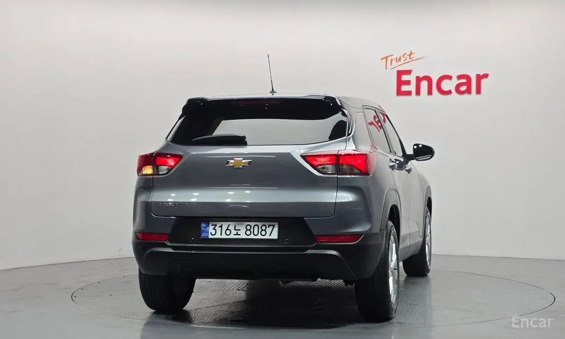 Фото 4 - Chevrolet Trailblazer