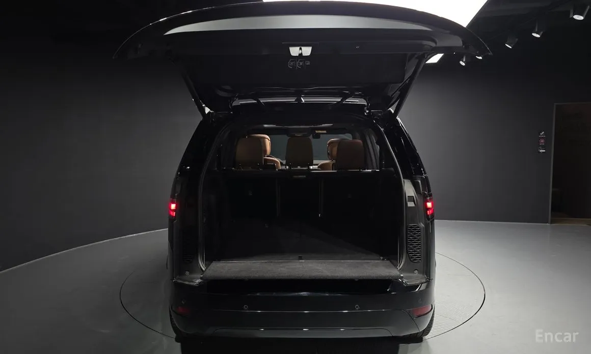 Фото 20 - Land Rover Discovery