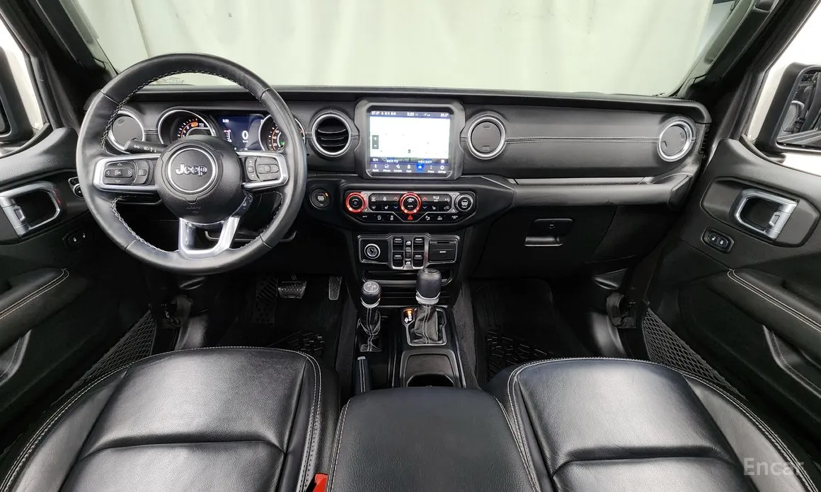 Фото 7 - Jeep Wrangler