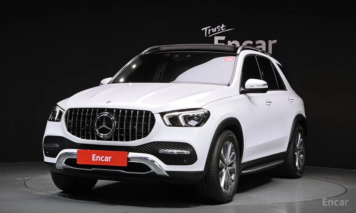 Фото 1 - Mercedes-Benz GLE-Class