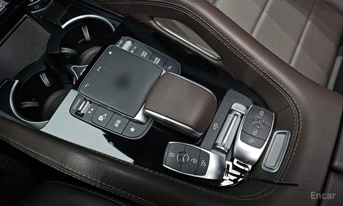 Фото 16 - Mercedes-Benz GLE-Class