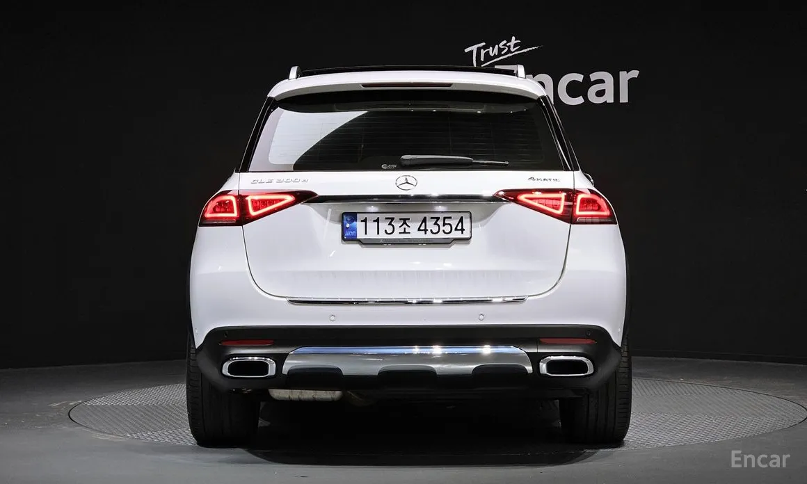 Фото 4 - Mercedes-Benz GLE-Class