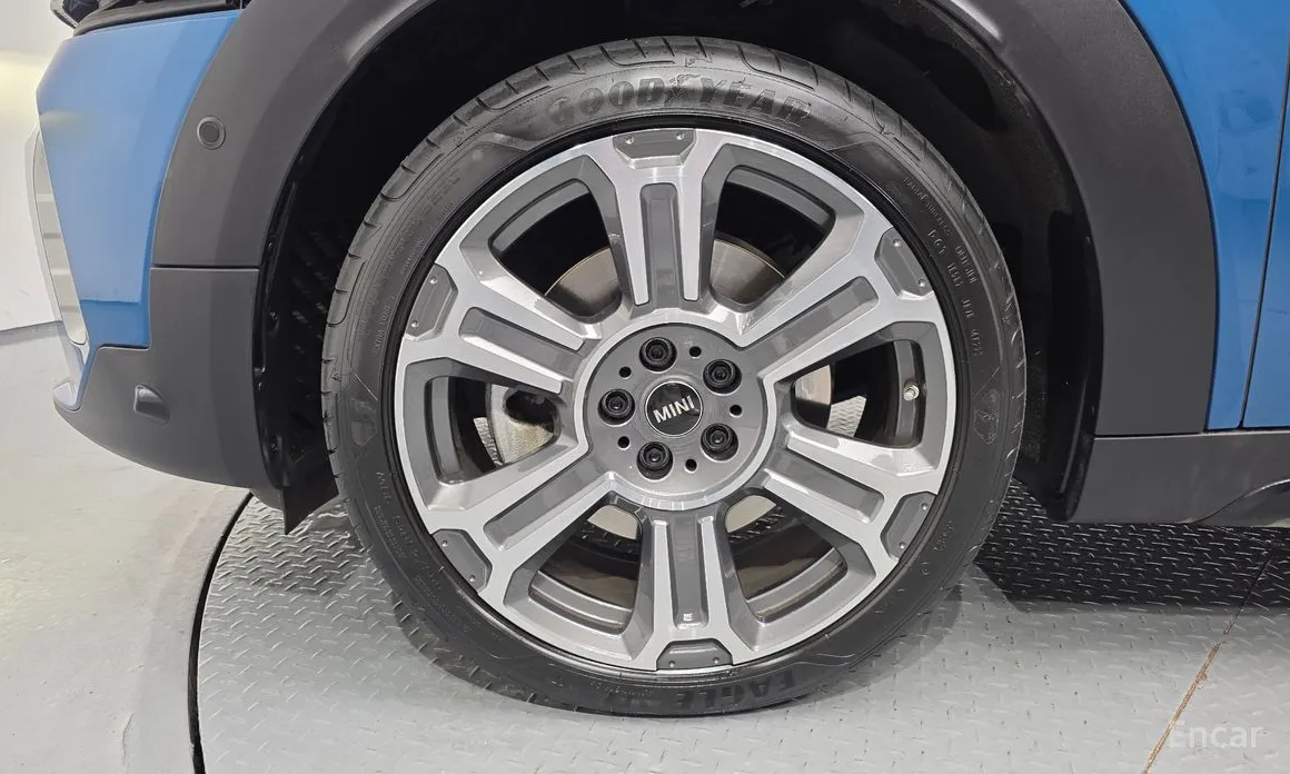 Фото 5 - Mini Countryman