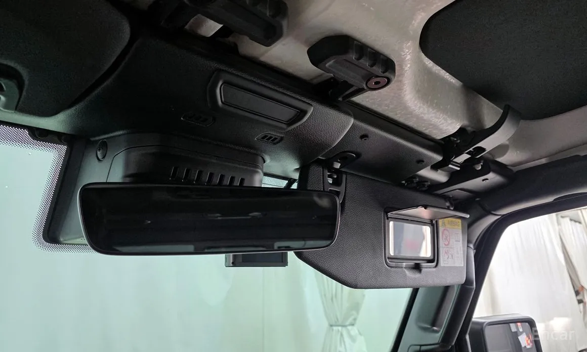 Фото 17 - Jeep Gladiator