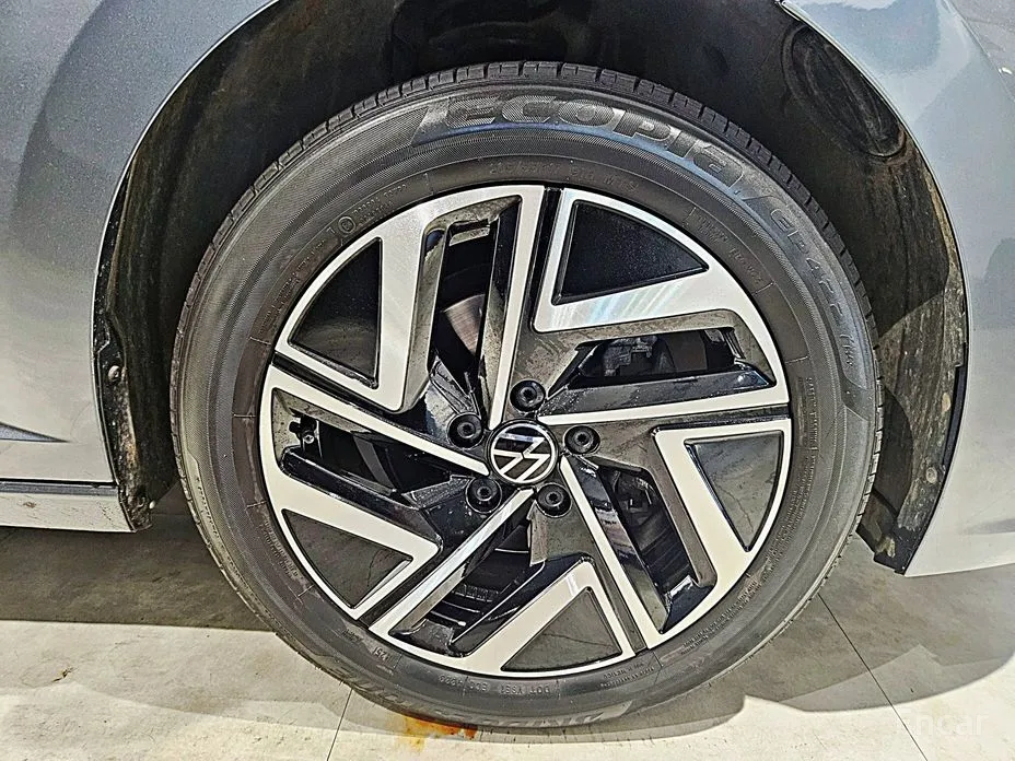 Фото 5 - Volkswagen Jetta