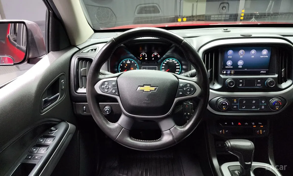 Фото 13 - Chevrolet Colorado