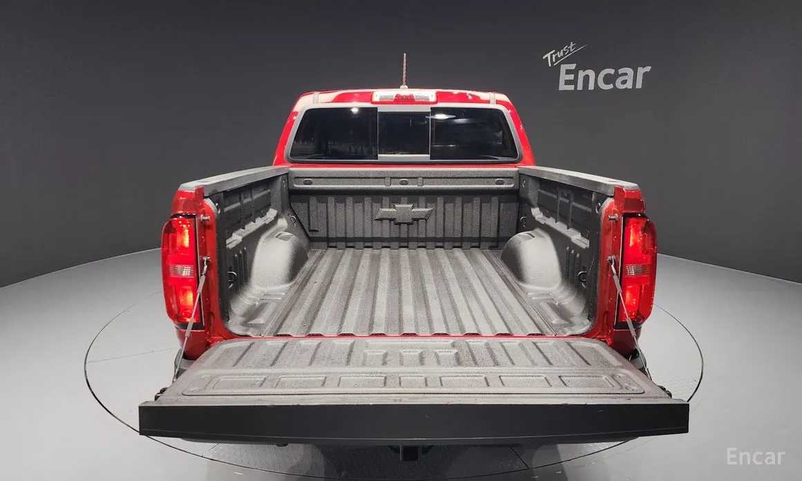 Фото 20 - Chevrolet Colorado