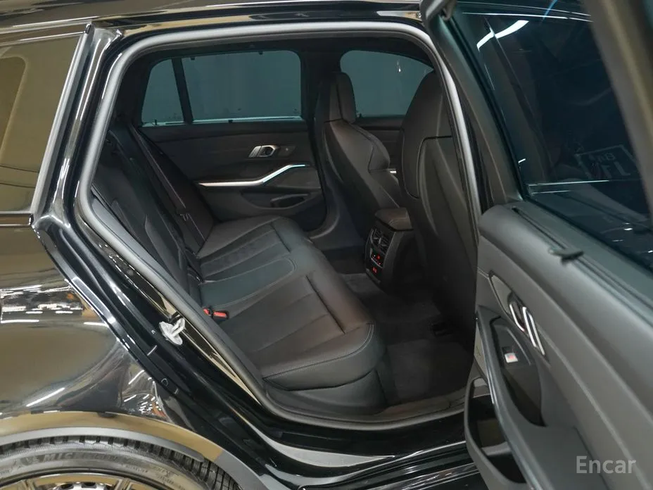 Фото 18 - BMW M3