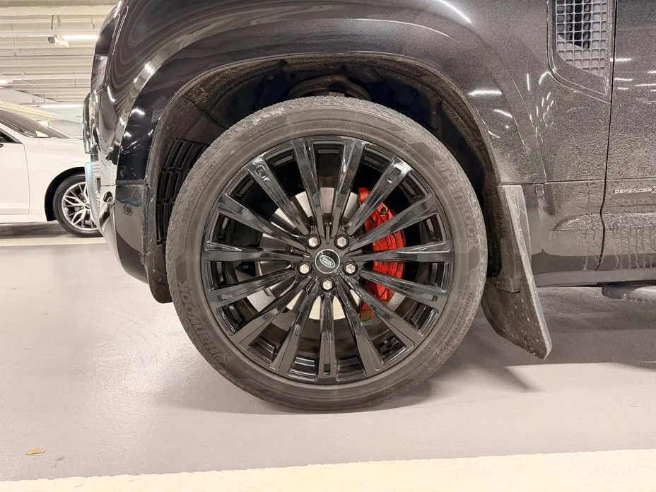 Фото 19 - Land Rover Defender