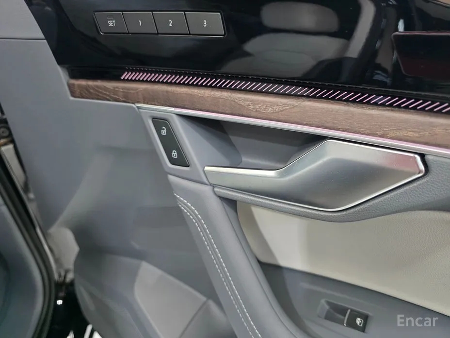 Фото 10 - Volkswagen Touareg