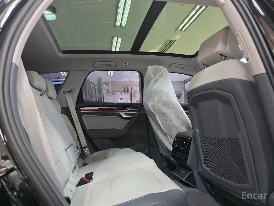 Фото 12 - Volkswagen Touareg