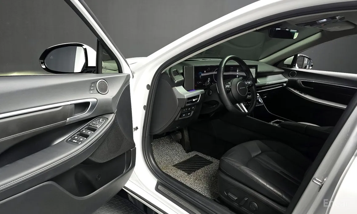 Фото 12 - Hyundai Sonata