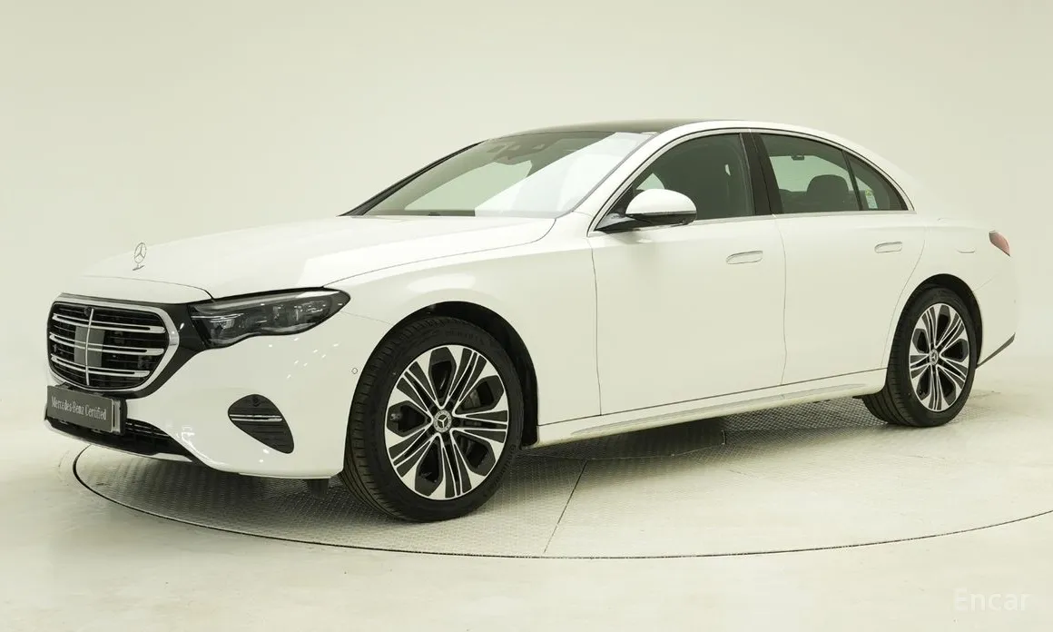 Фото 1 - Mercedes-Benz E-Class