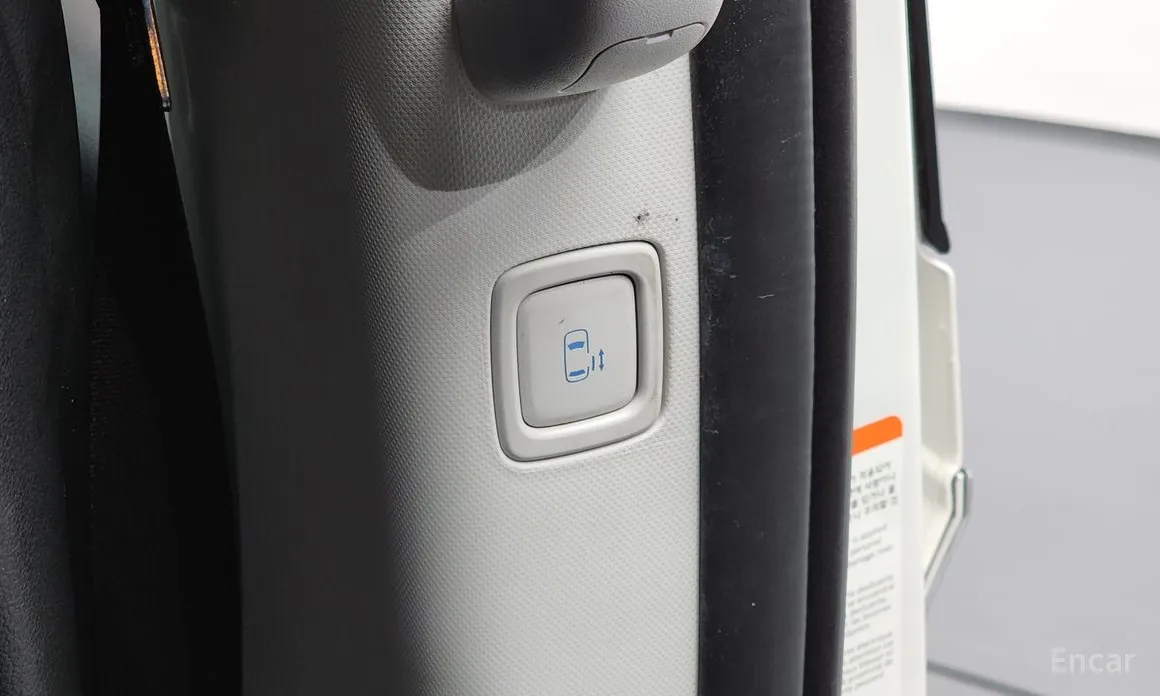 Фото 19 - Hyundai Staria