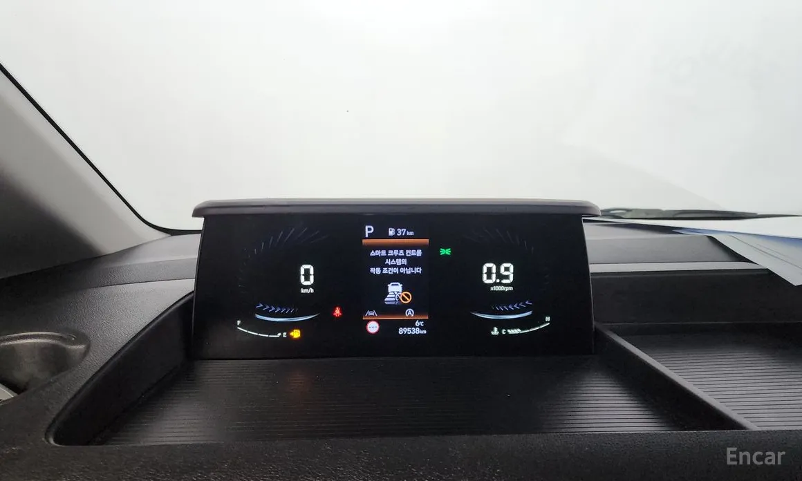 Фото 8 - Hyundai Staria