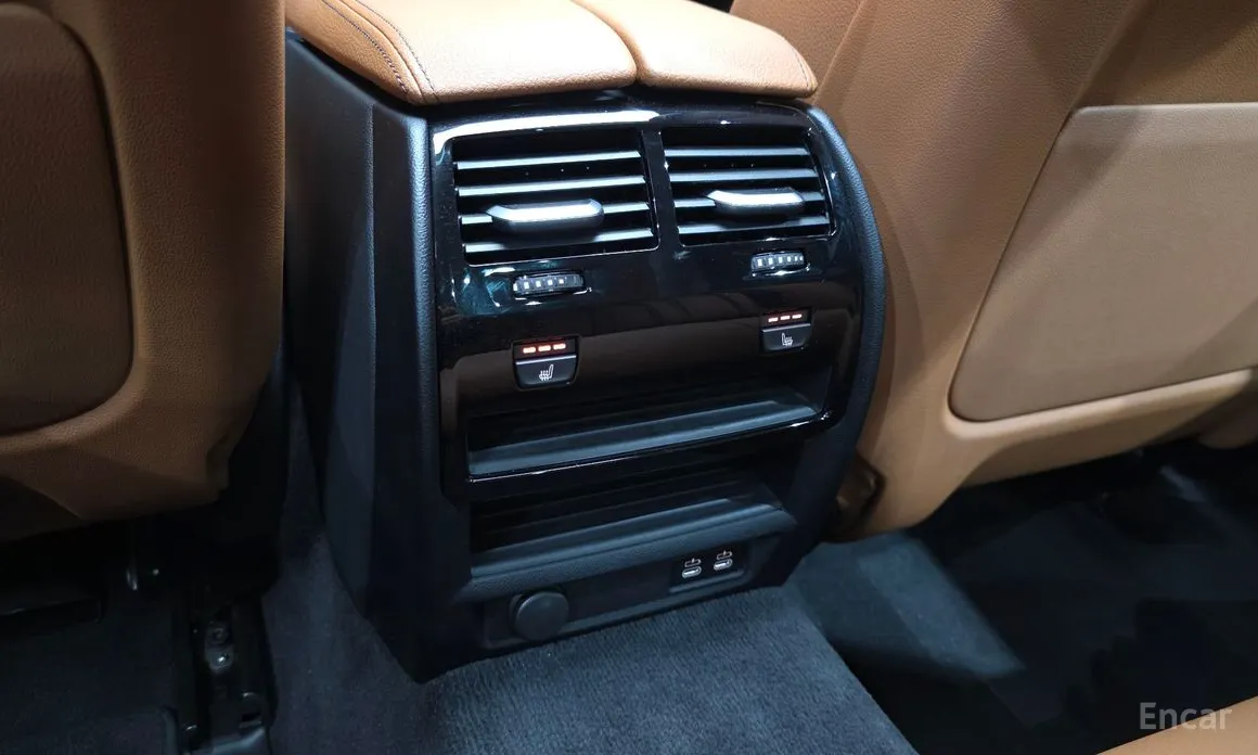 Фото 18 - BMW 5 Series