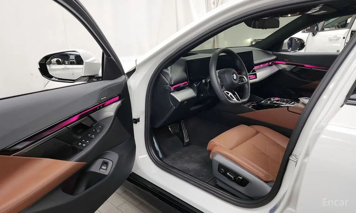 Фото 10 - BMW 5 Series