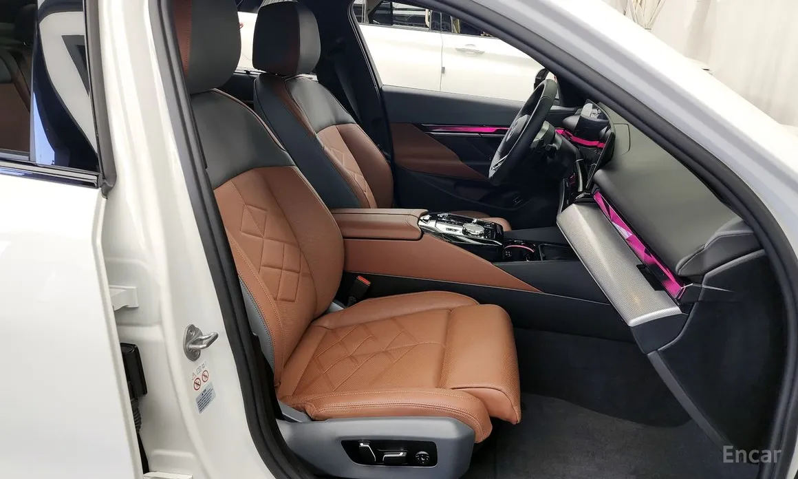 Фото 11 - BMW 5 Series