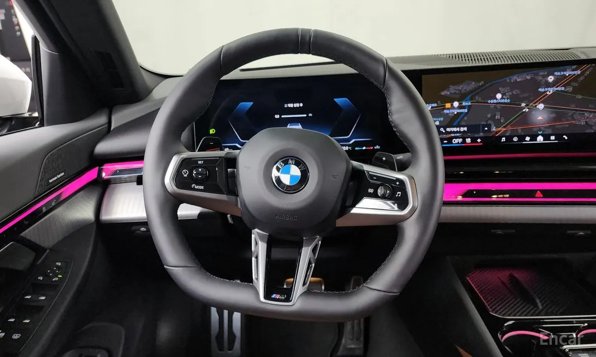 Фото 13 - BMW 5 Series