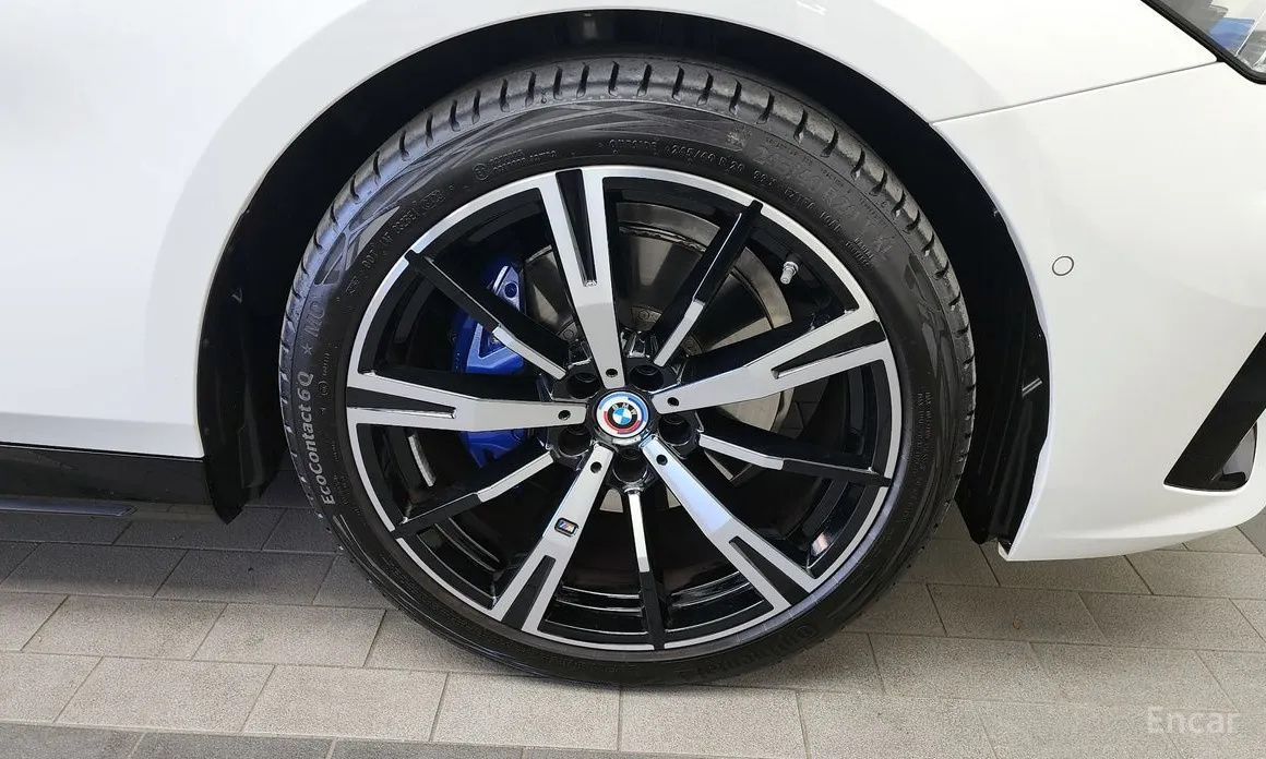 Фото 5 - BMW 5 Series