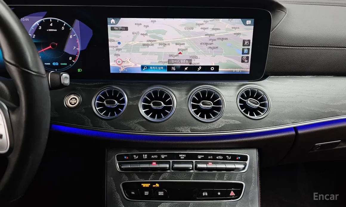 Фото 14 - Mercedes-Benz CLS-Class