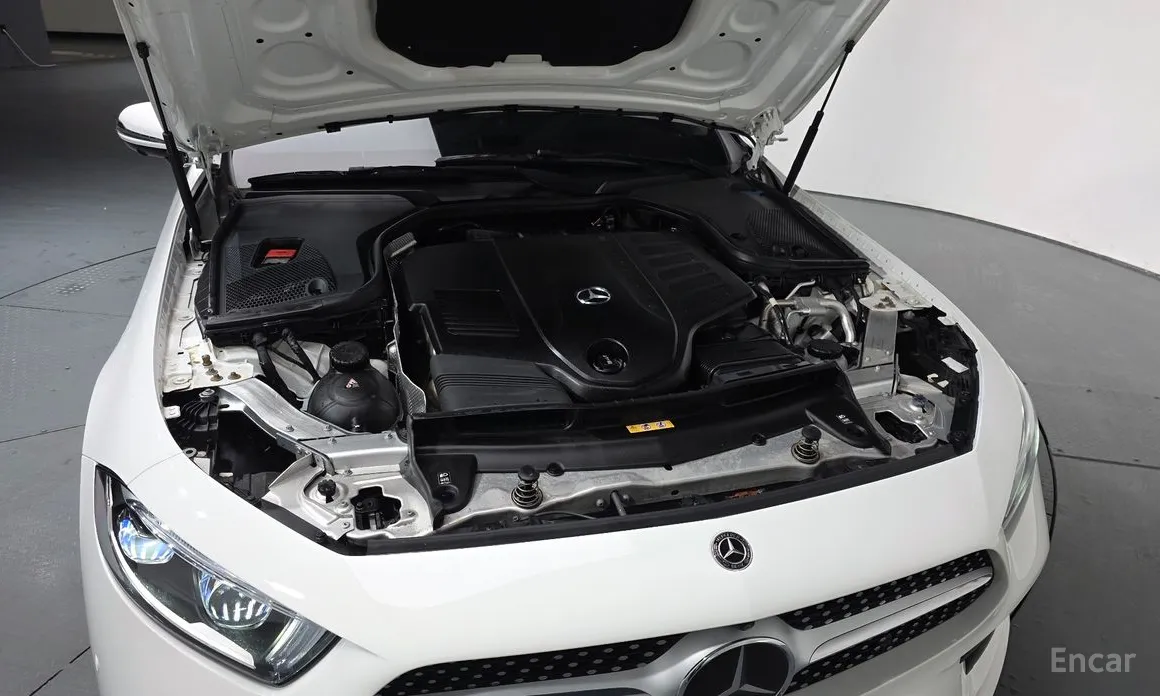 Фото 6 - Mercedes-Benz CLS-Class