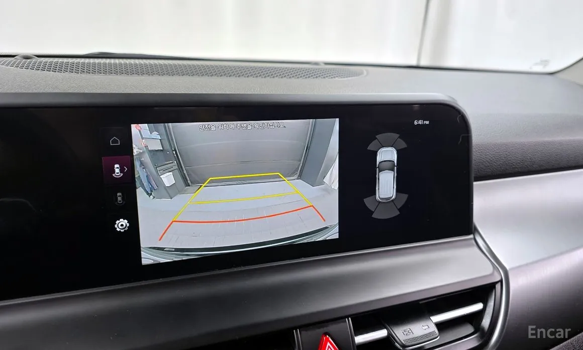 Фото 15 - Kia Seltos